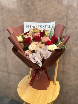 Rosy Elegance Flower Bouquet