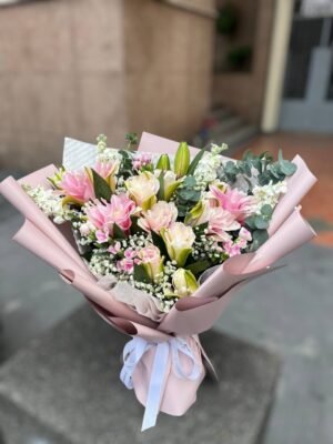 Dewdrop Kiss Flower Bouquet - Image 2