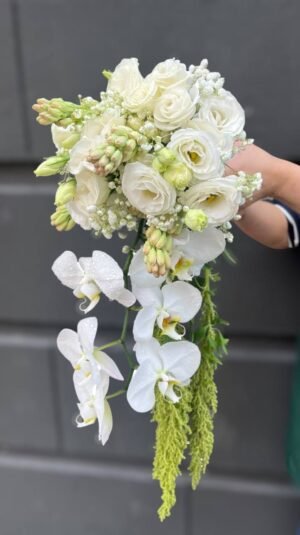 Lunar Dewdrop Descent Bridal Bouquet