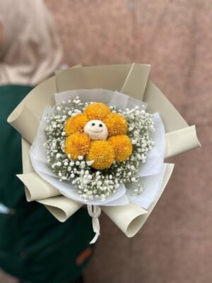 Gleaming Day Flower Bouquet