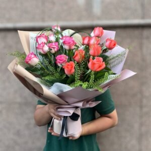 Coral Kiss Flower Bouquet