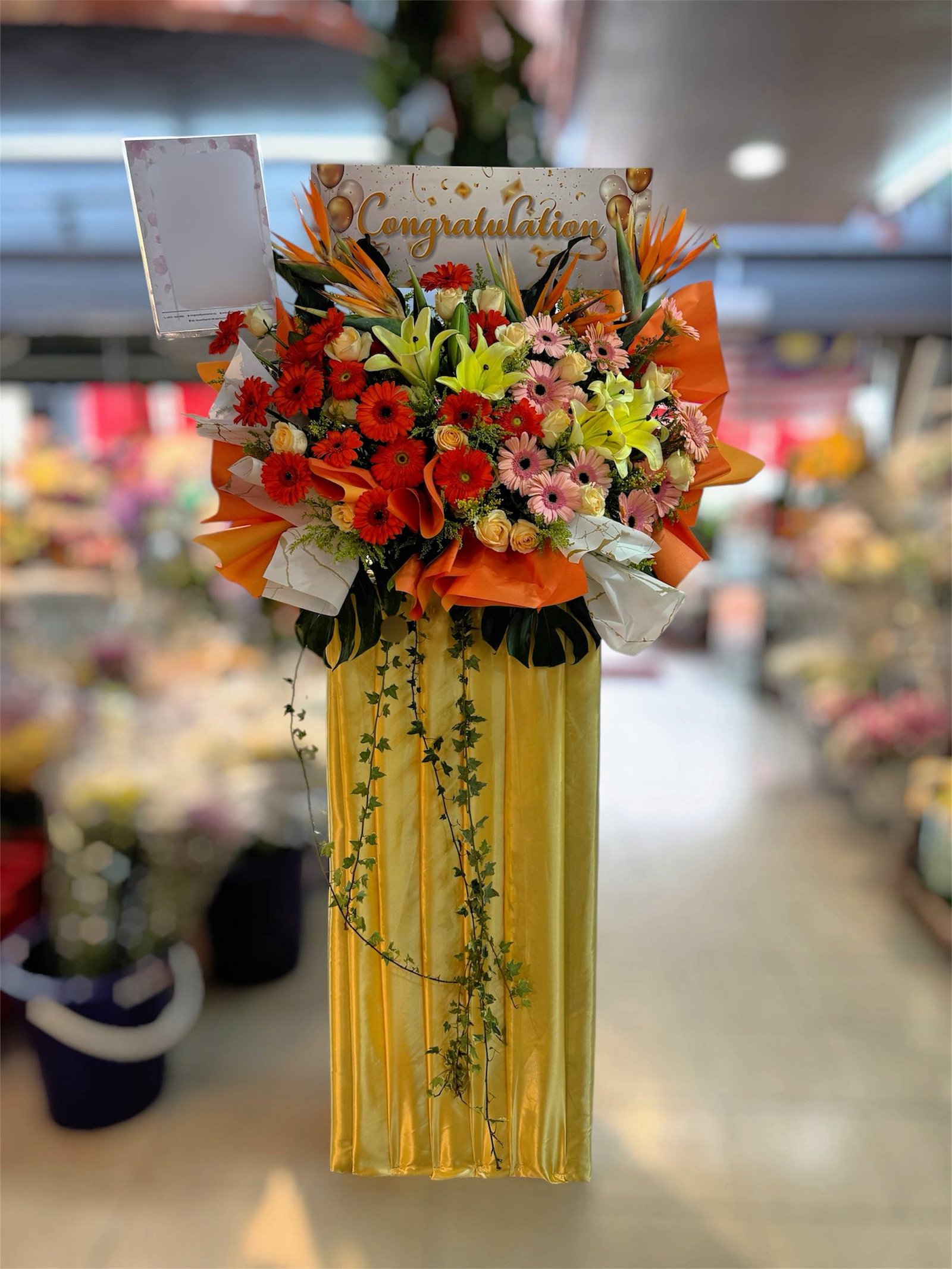 Abundance Display Flower Stand