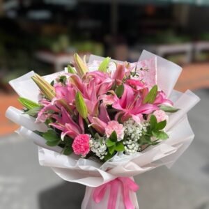 Lily Kiss Flower Bouquet