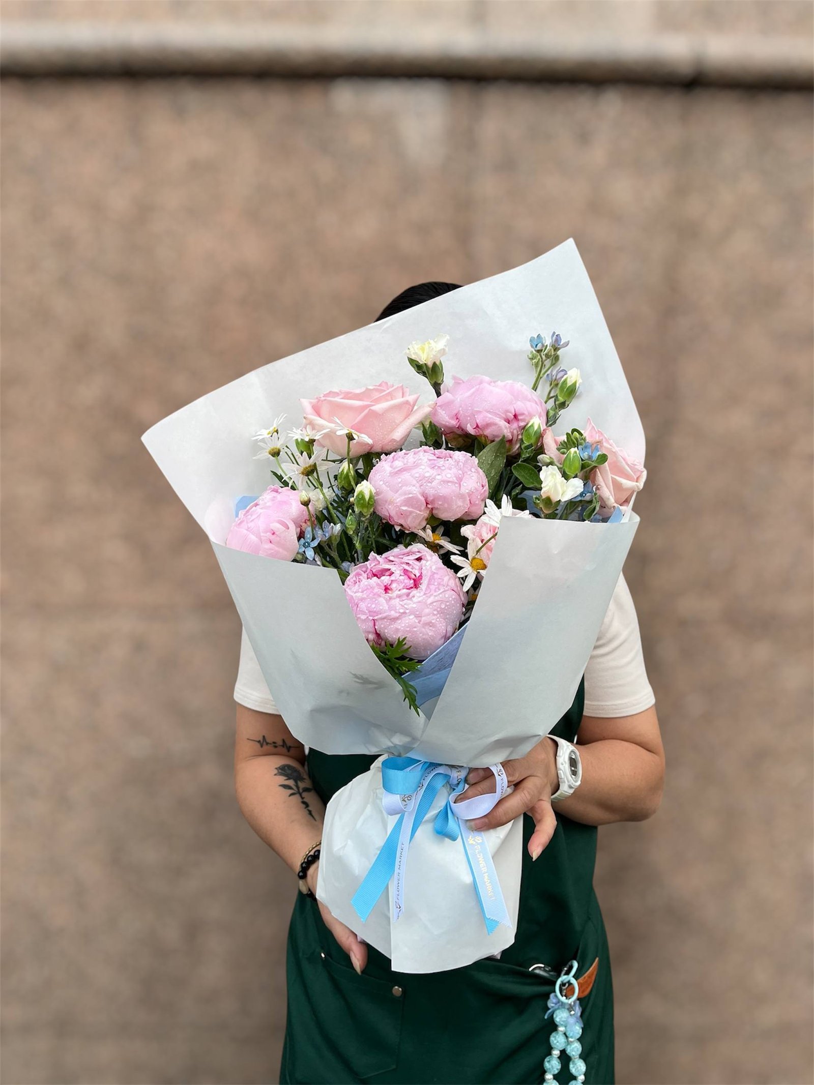 Cloud Bloom Flower Bouquet