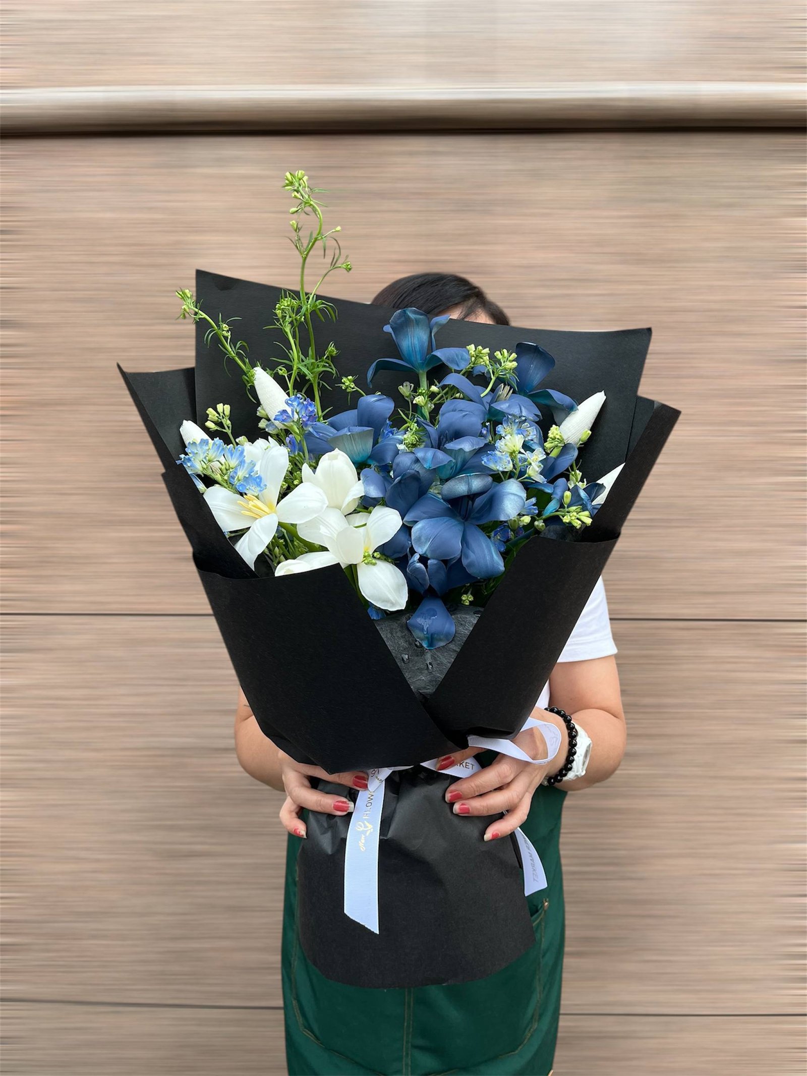 Elegance in Blue & White Flower Bouquet - Image 2