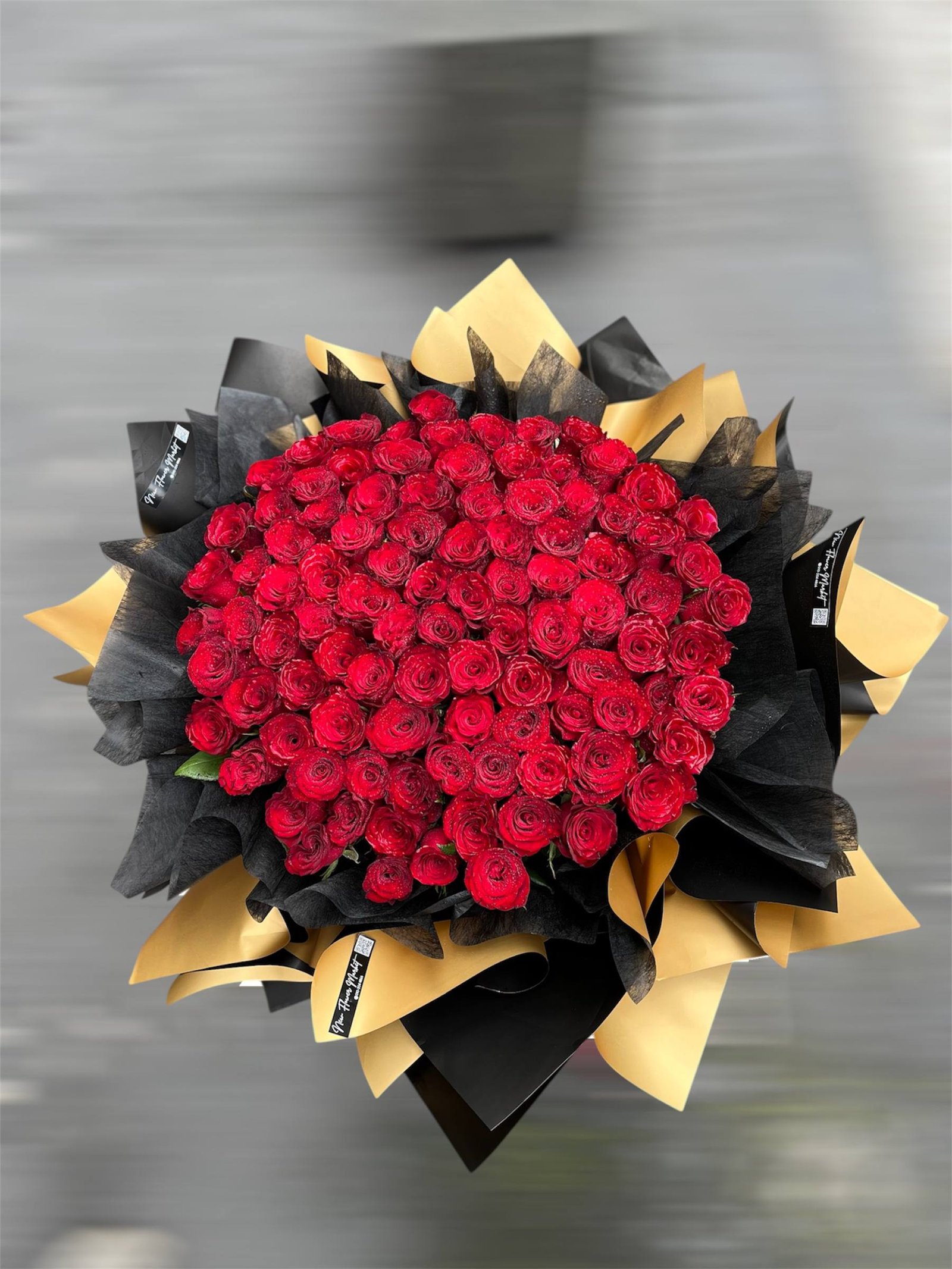 Crimson Majesty Flower Bouquet - Image 2