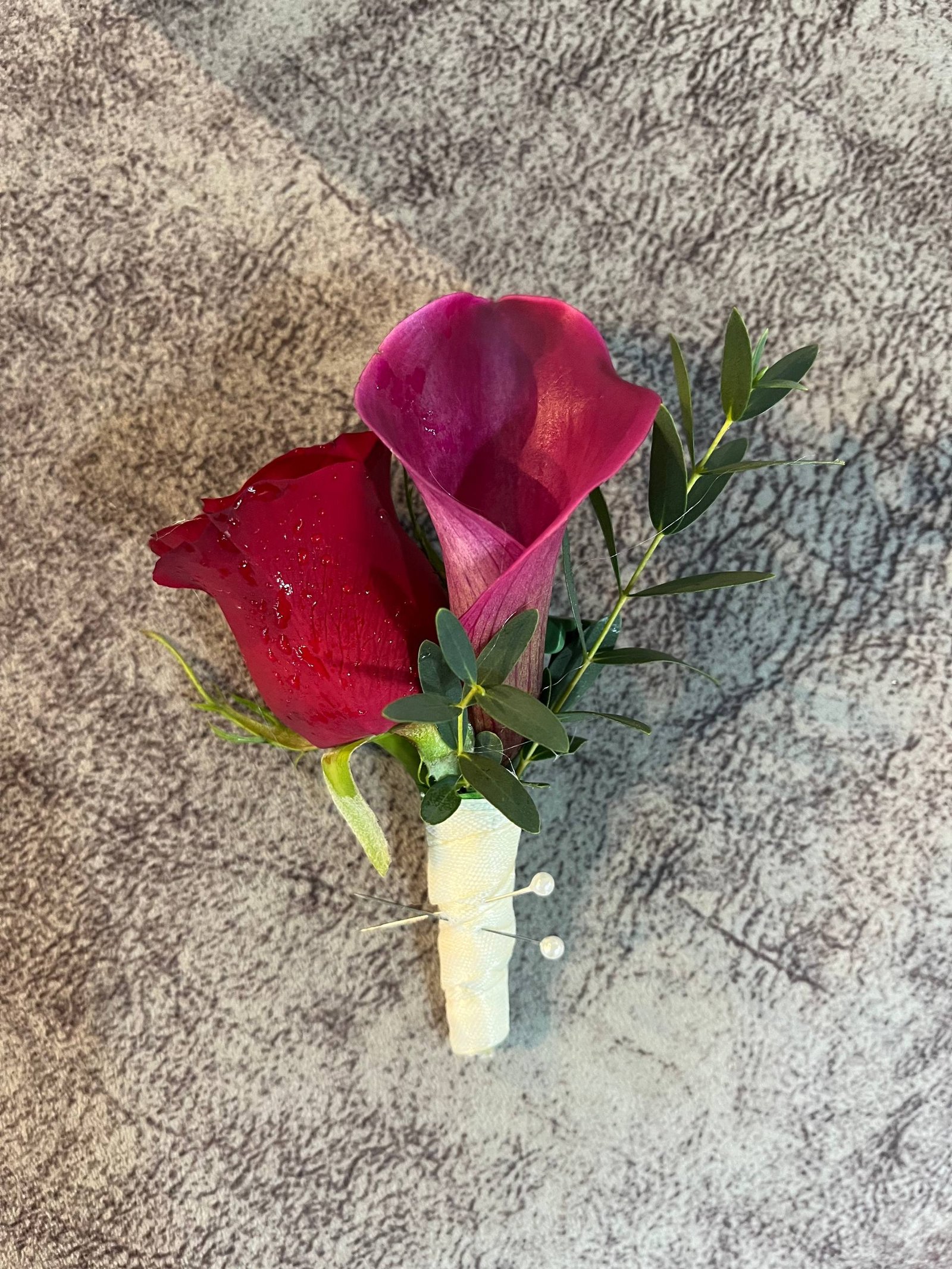 Radiant Promise Corsage - Image 4