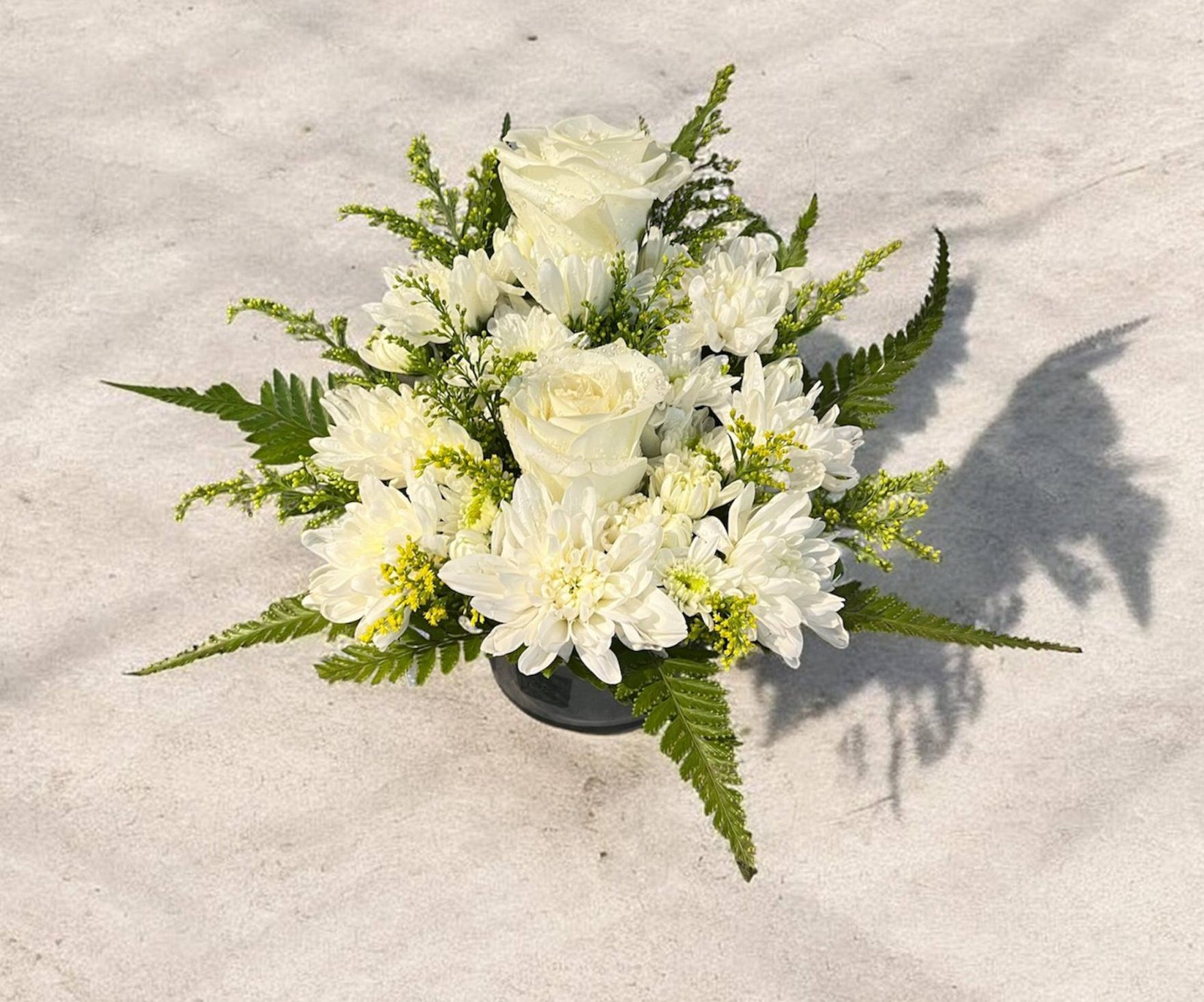 Everlasting Light Flower Arrangement - Image 2