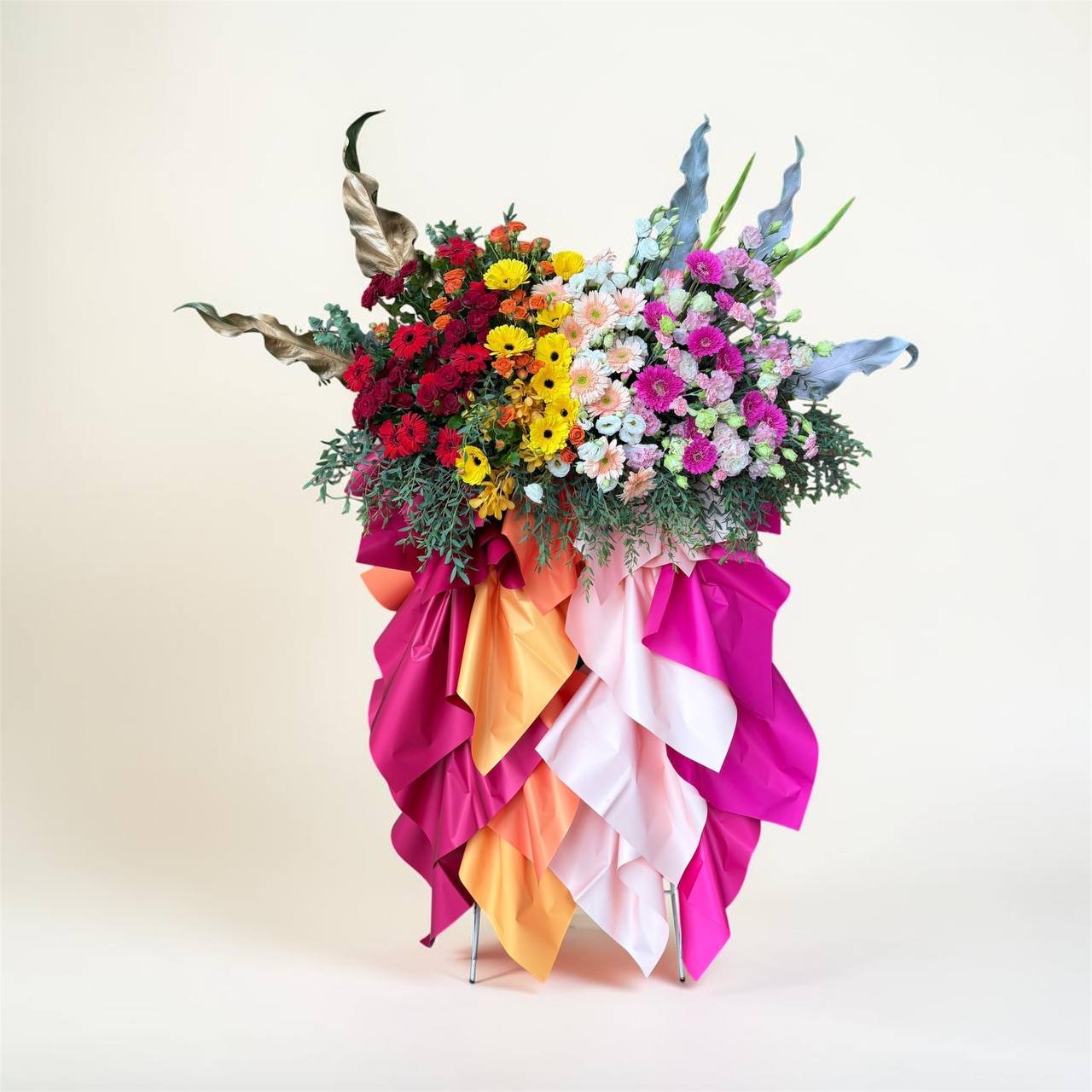 Radiant Prosperity Flower Stand