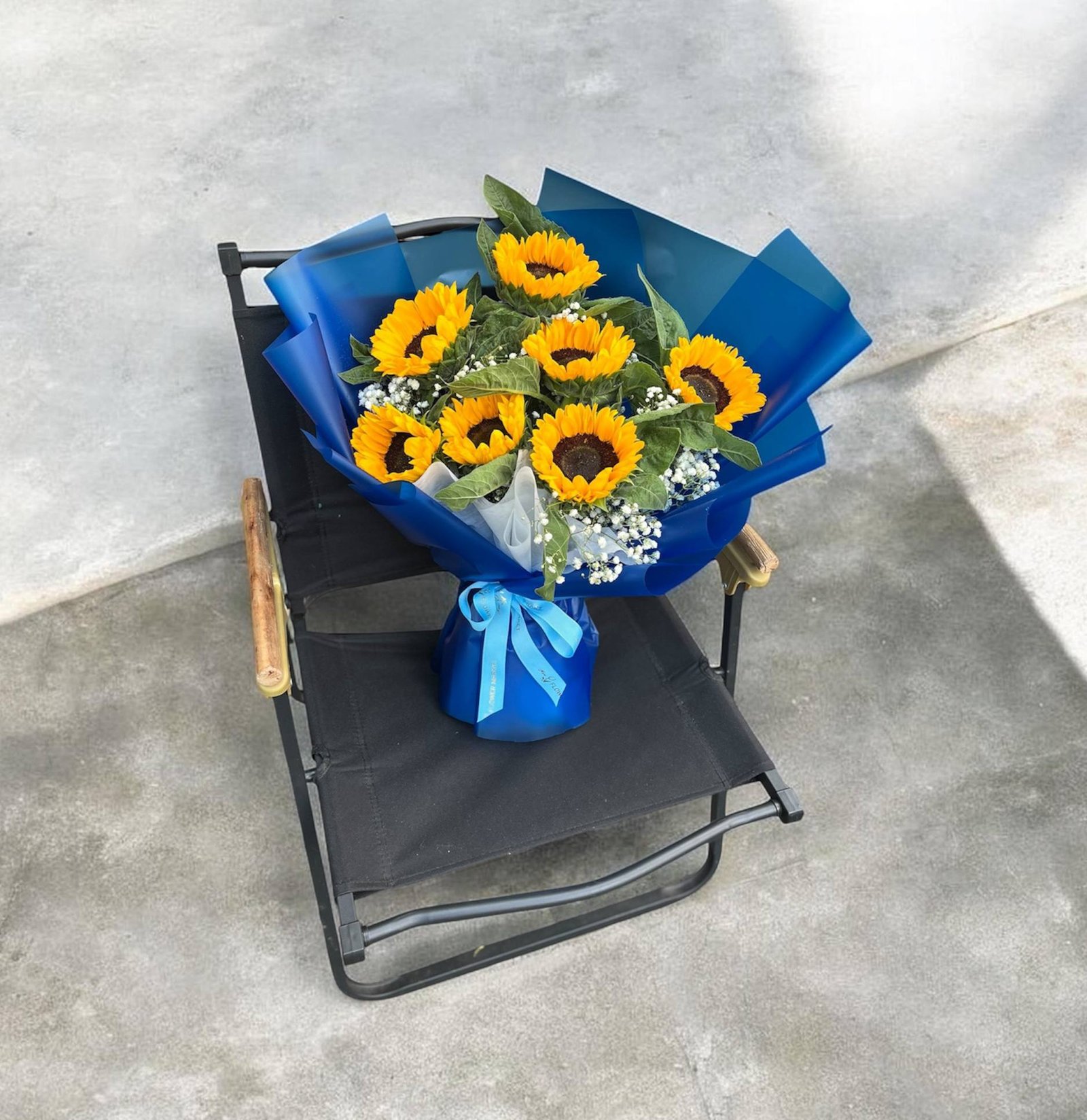 Eternal Sunshine Flower Bouquet - Image 4