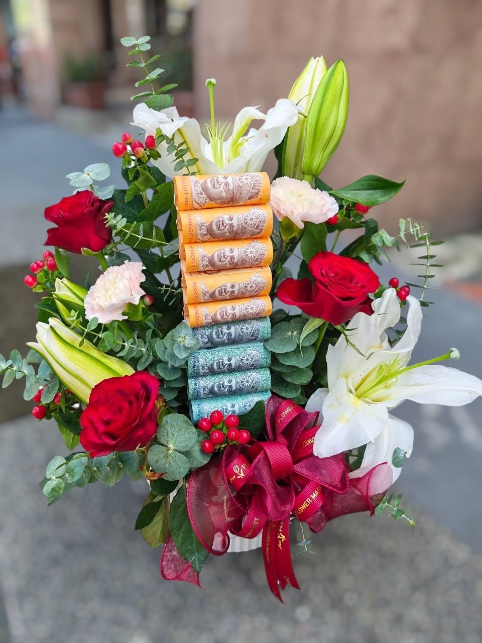 Abundance in Full Bloom Flower Arrangement (Mas Kahwin) - Image 5