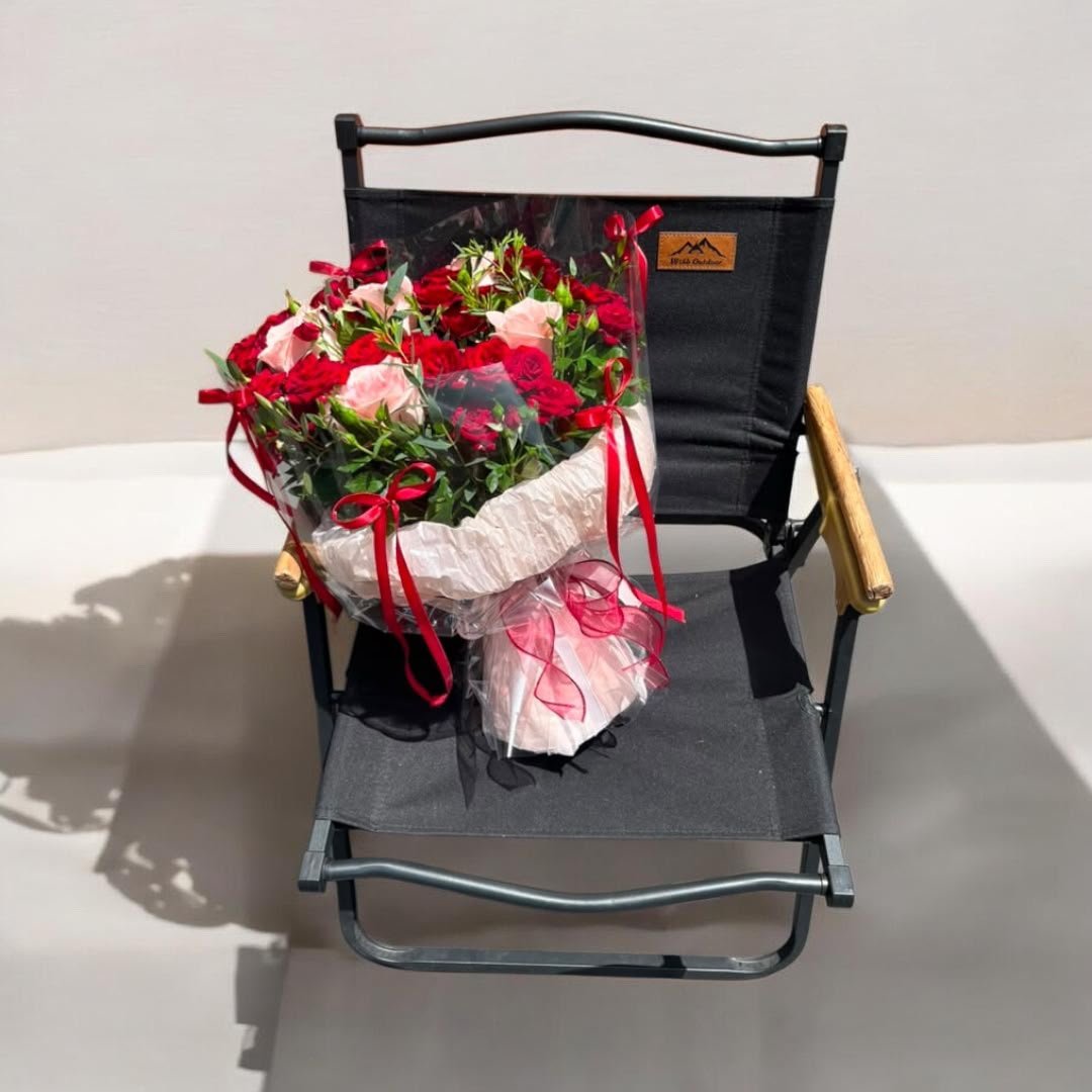 Love in Two Shades Flower Bouquet