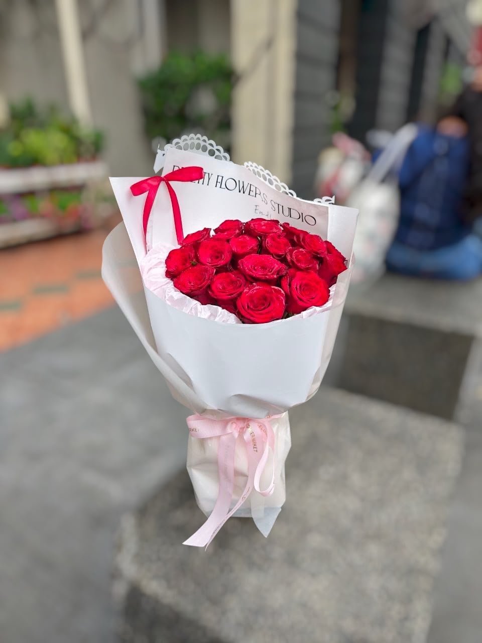 Scarlet Heartbeat Flower Bouquet - Image 4