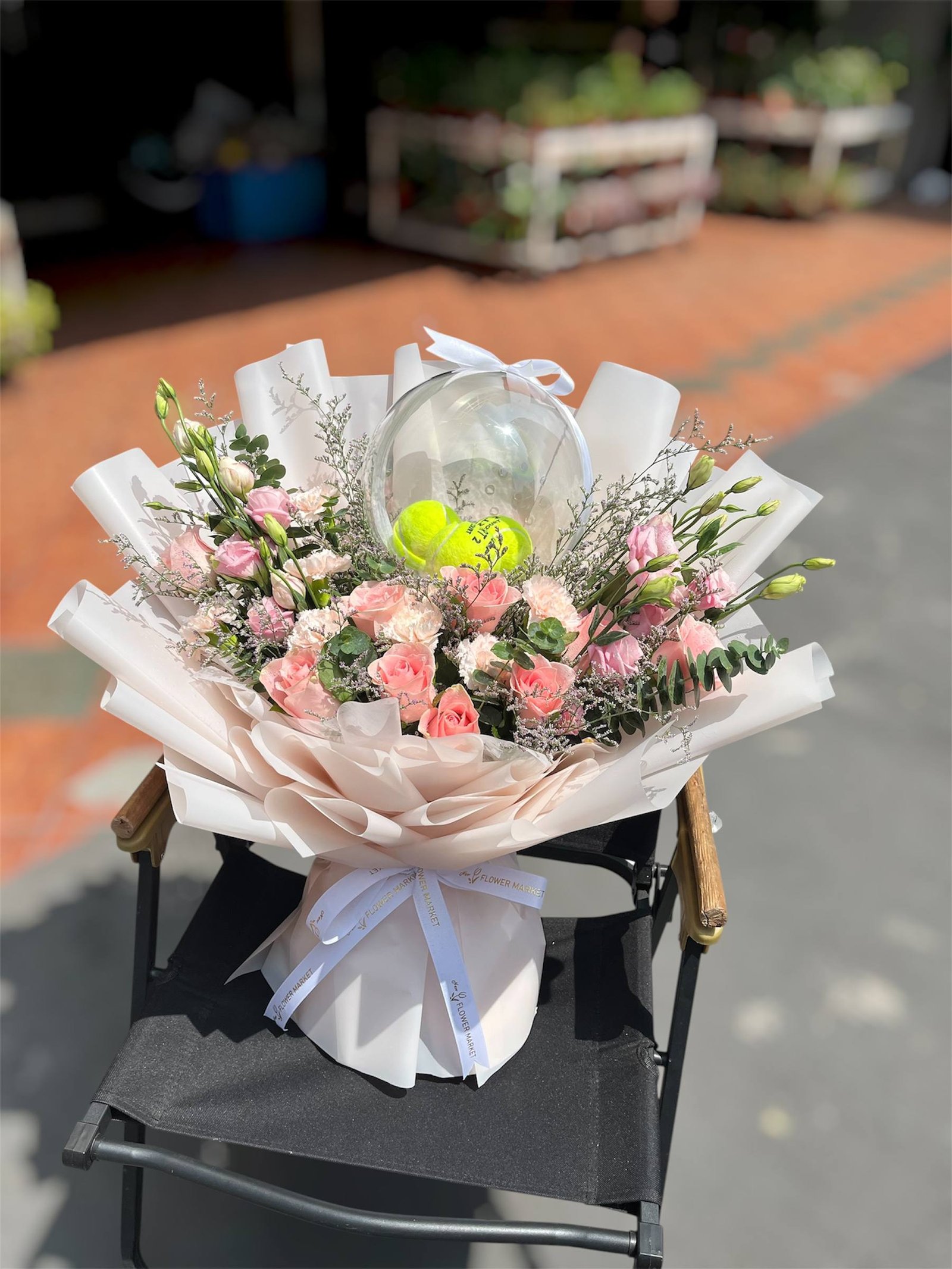 Victory in Bloom Flower Bouquet - Image 3
